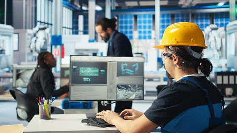 Manufacturing Execution Systems (MES) Explained: Smart Factory Software, Production Management and Industrial Applications
