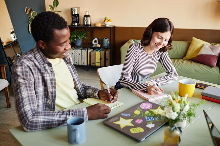 Understanding Student Co-Living: Guide, Advice, and Living Solutions