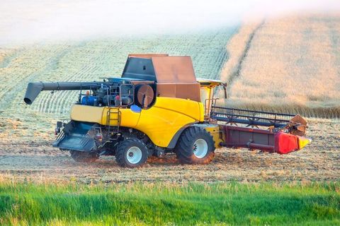 Threshers Explained: Essential Tips for Understanding Agricultural Machinery
