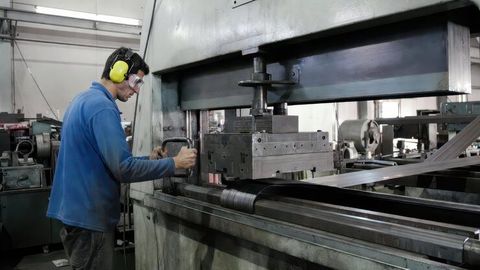 Profile Cutting Machines Explained: Tips for Understanding Modern Cutting Methods