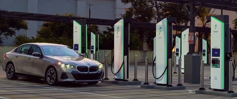 How Automotive and Electric Mobility Are Transforming Transportation in Mexico