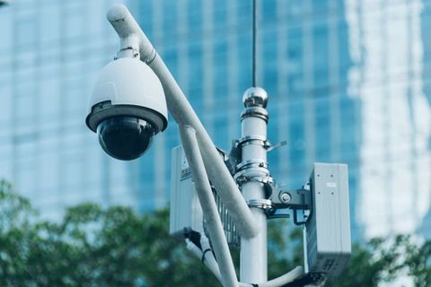 Wireless Cameras Guide: Technology Overview, Security Insights and Modern Monitoring Basics
