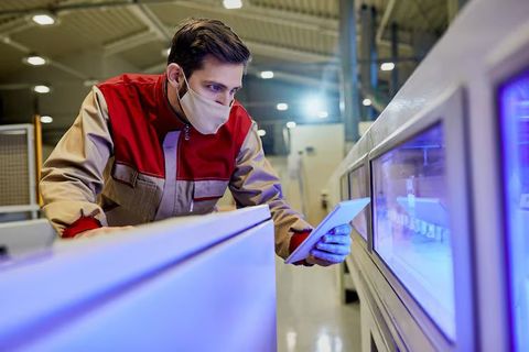 UV Curing Technology Explained: Types, Applications & Benefits for Industrial Manufacturing