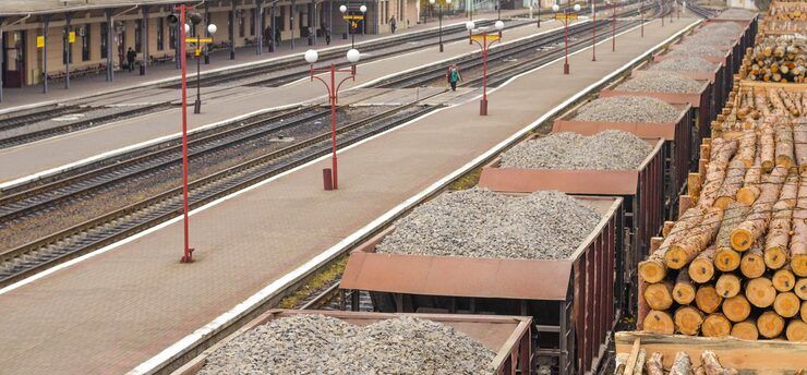 Comprehensive Guide to High-Capacity Bulk Material Conveyor Networks in Industrial Systems