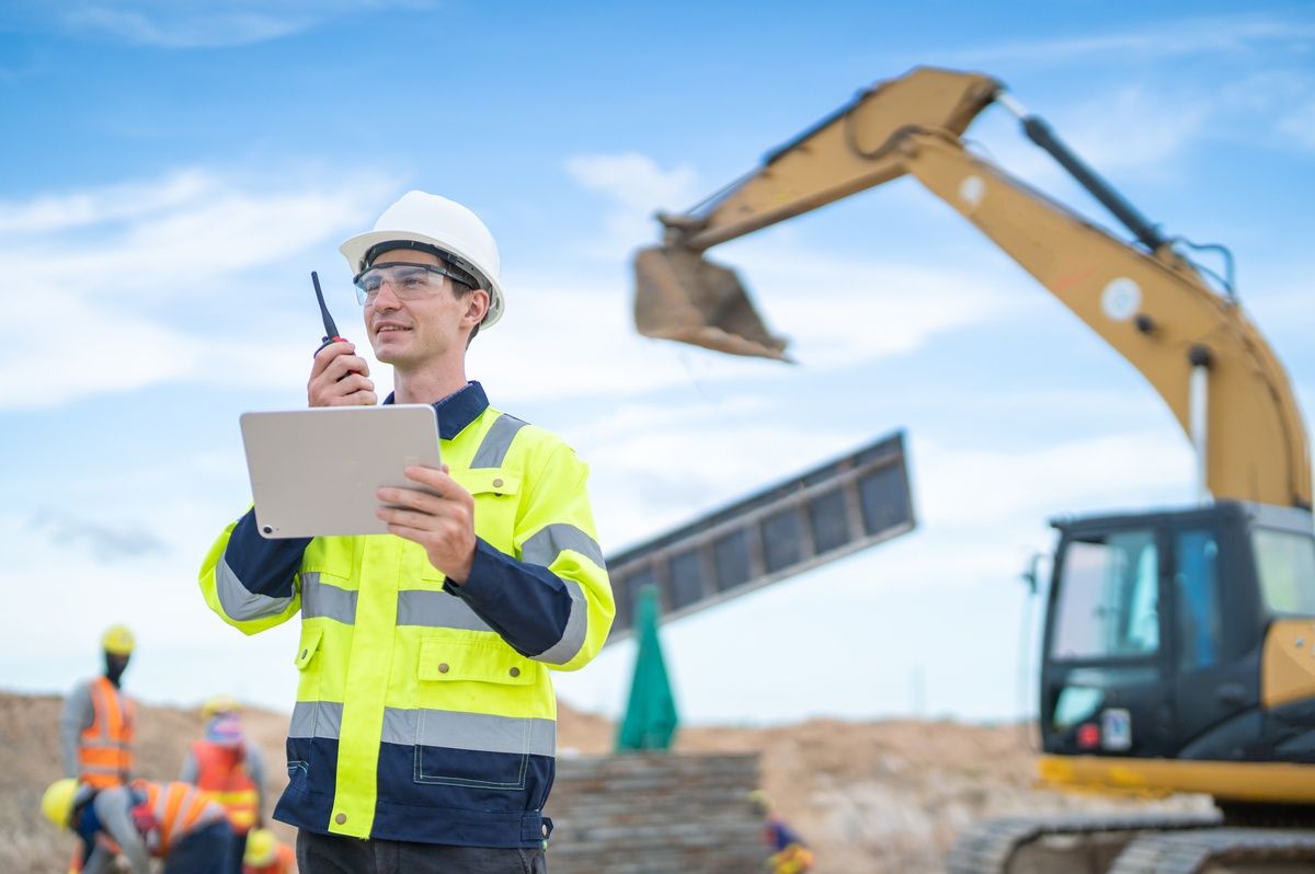 Construction Fleet Tracking Tools Guide: Overview, Setup, and Useful Tips