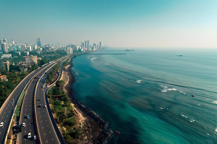 Mumbai Marine Drive Views: Scenic Coastal Walks & City Insights
