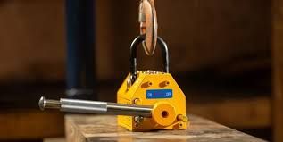 Magnetic Lifters Explained: Key Facts, Working Principles, and Safety Tips
