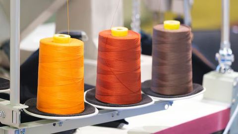 Thread Manufacturing Explained: Types, Processes & Industrial Applications